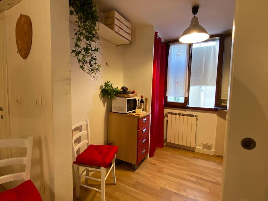 San Lorenzo Apartment In Red Florence Exterior photo